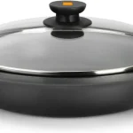 Cacerola baja BRA Efficient de 36 cm con tapa de cristal y asas de silicona extraíbles