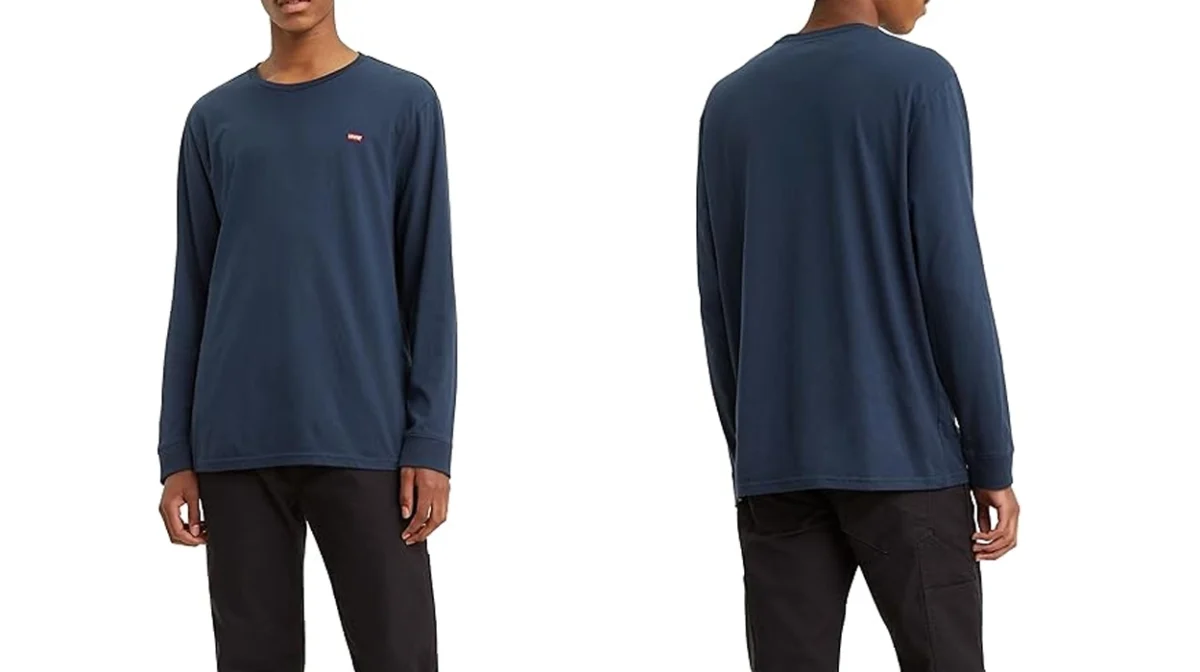 Renueva tus básicos de marca con esta camiseta de manga larga Levi's Housemark que hoy cuesta poquísimo en este color azul tan combinable