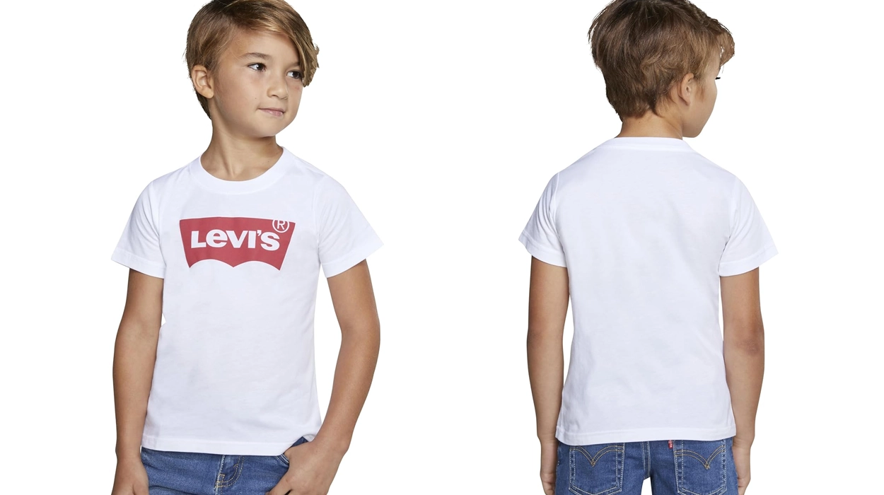 camiseta infantil Levi's Batwing para niños barata