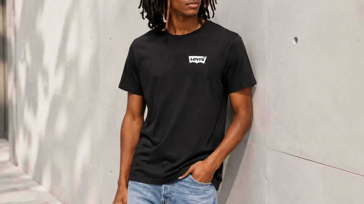 Camiseta Levi's Graphic Crewneck con gráfico clásico