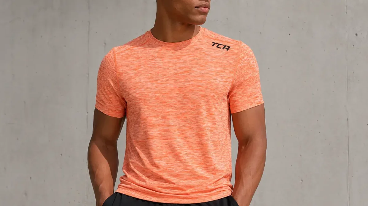 Confort y secado rápido: camiseta TCA técnica de manga corta para hombre