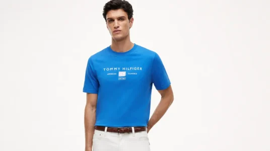 Camiseta Tommy Hilfiger de manga corta para hombre en algodón azul