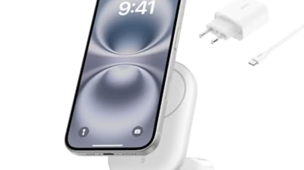 Cargador magnético plegable Belkin BoostCharge Qi2 de 15 W compatible con MagSafe