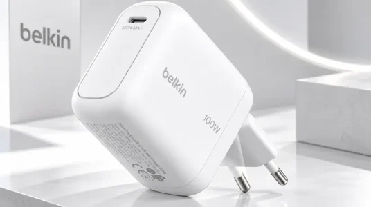 Cargador Belkin BoostCharge USB-C de 100 W, compacto y plegable
