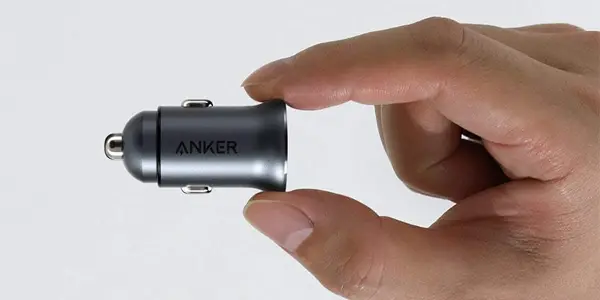 Cargador de coche Anker 320 de 24W