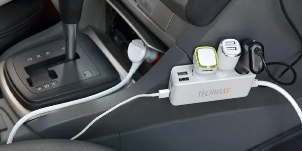 Cargador de coche múltiple Technaxx