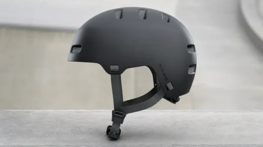 Casco de bicicleta ABUS XOXO urbano estilo skater