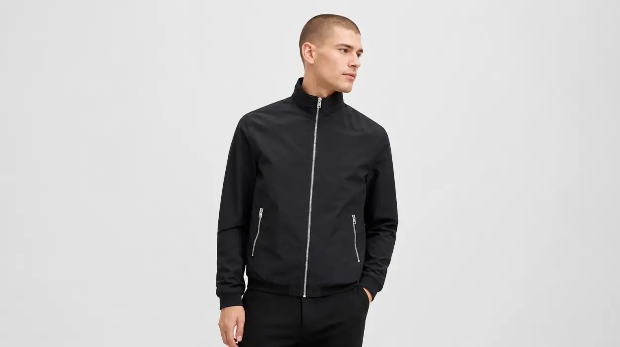 Cazadora bomber Jack & Jones para hombre con cuello levantado