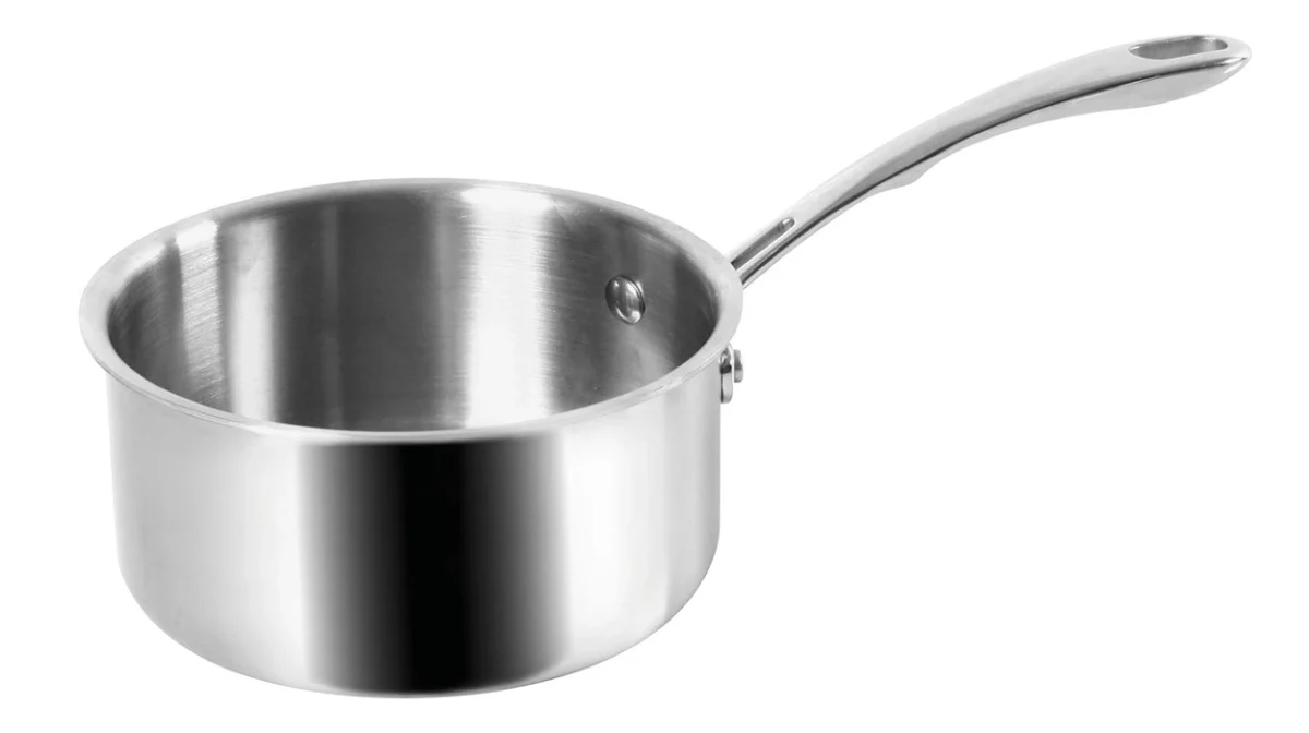 Un cazo de acero inoxidable de los de toda la vida a precio de otra época