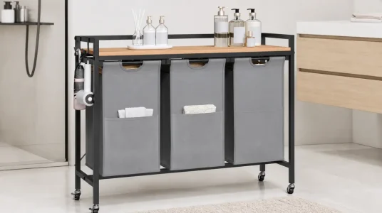 Mueble para ropa sucia EUGAD con 3 bolsas extraíbles de 40 L
