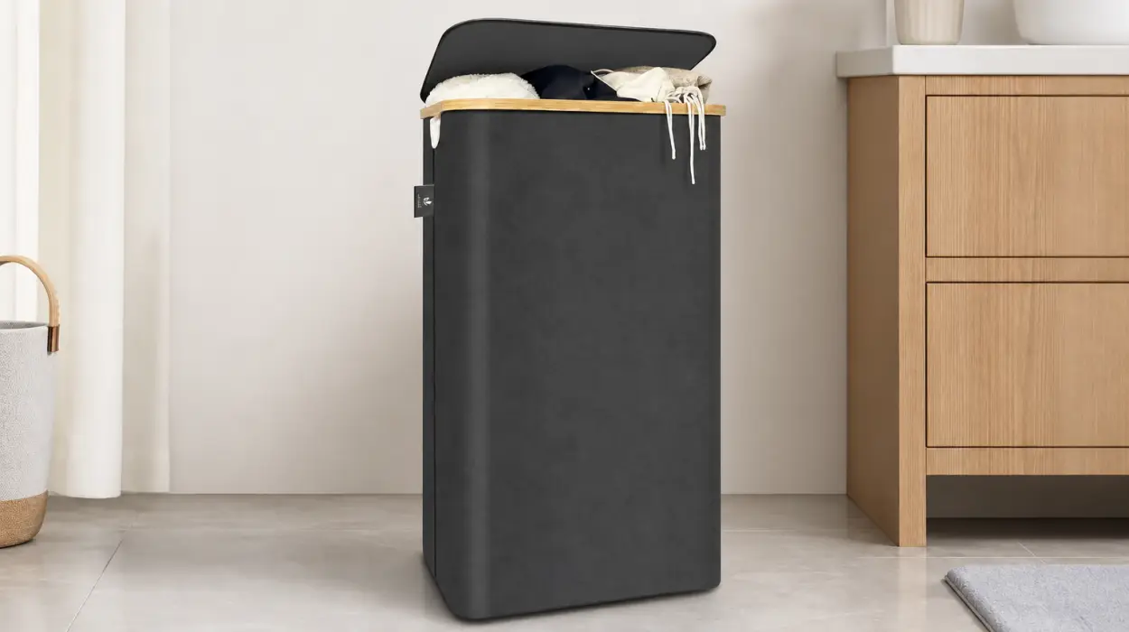 Cesto para ropa sucia Vounot de 100 L con ruedas, tapa y bolsa interior extraíble