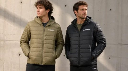 Chaqueta con capucha adidas Terrex Multi Essentials Climawarm aislante
