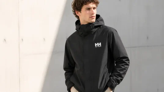 Chaqueta Helly Hansen Seven J para hombre, impermeable y cortaviento