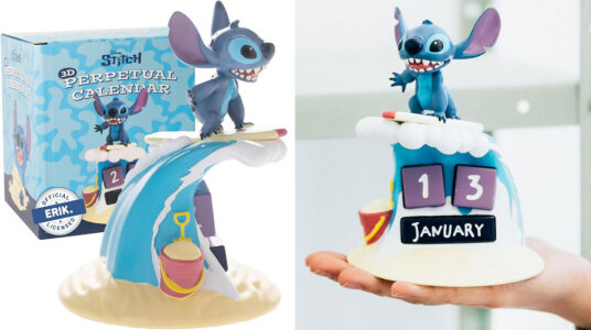 Chollo Calendario perpetuo 3D Stitch Surfer