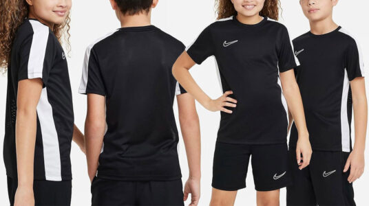 Chollo Camiseta Nike Dri-FIT Academy23 unisex para niños