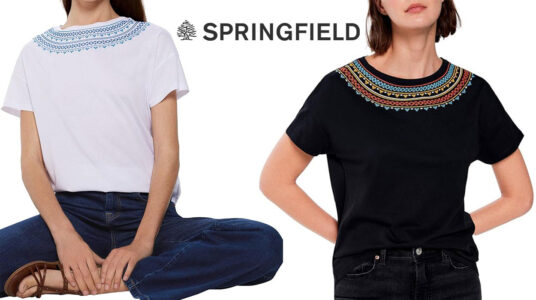 Chollo Camiseta Springfield con cuello de cenefas en relieve para mujer