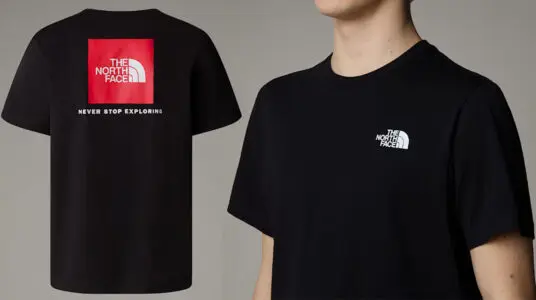 Chollo Camiseta The North Face Redbox negra para hombre