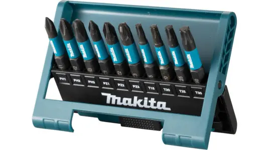 Juego Makita Impact Black con 10 puntas negras