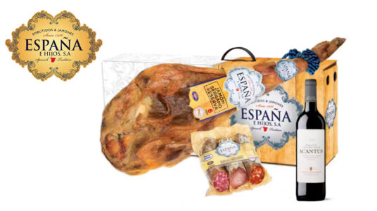 Caja España e Hijos con jamón serrano, chorizo, lomo y vino