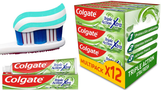 Dentífrico con flúor Colgate Triple Acción Xtra Fresh al mejor precio