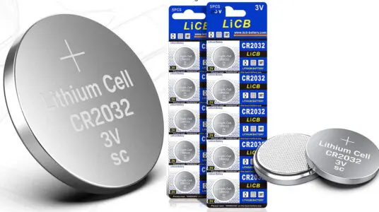 Chollo Pack LiCB de 10 pilas de botón CR2032