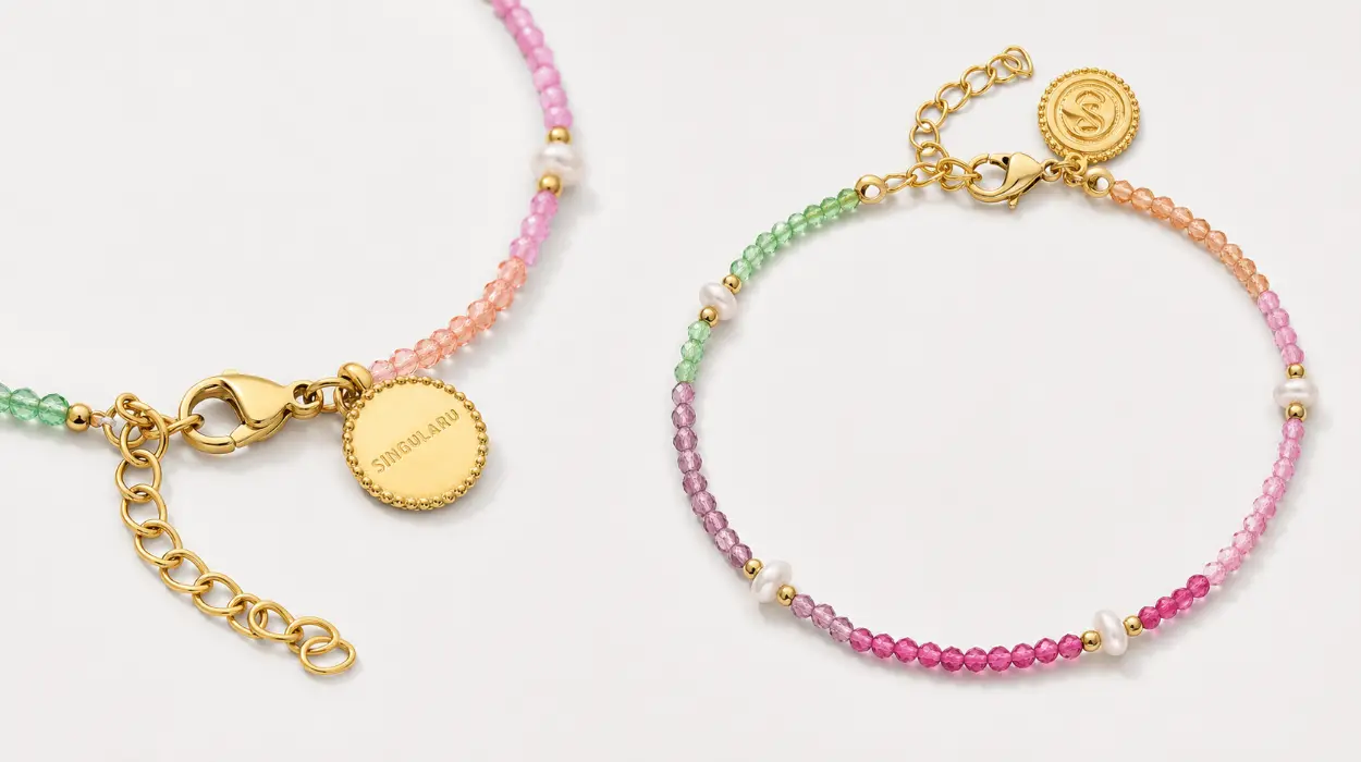 Pulsera Singularu Dye Pearls Colors de acero con baño de oro 18 Kt.