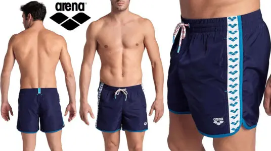 Chollo Short de playa Arena Team Stripe para hombre