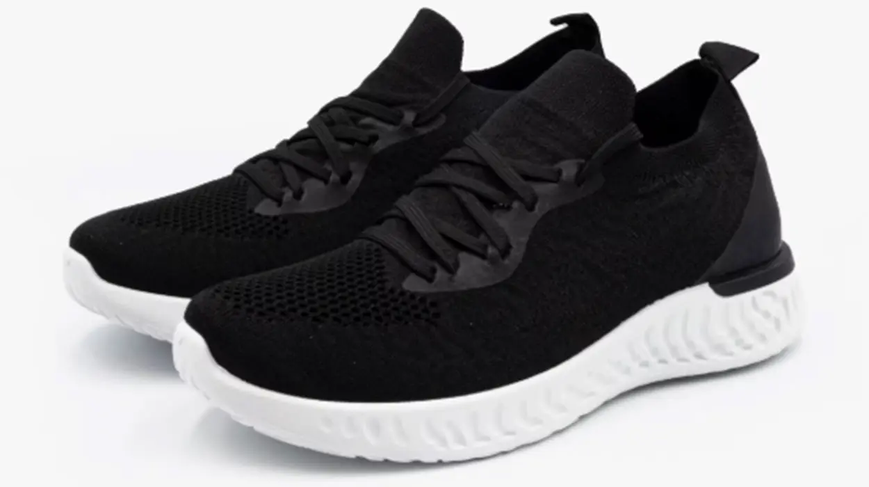 Chollo Zapatillas deportivas de tipo Skechers para mujer