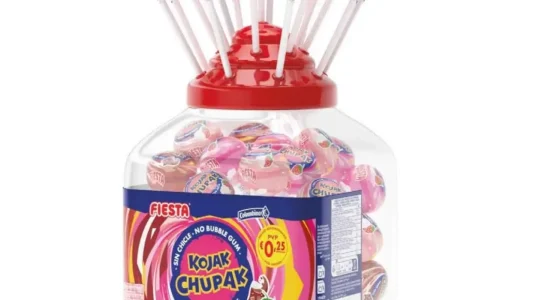 Chupa Kojak Fiesta sin chicle, sabores cola, fresa y fresa con nata, 115 unidades sin gluten