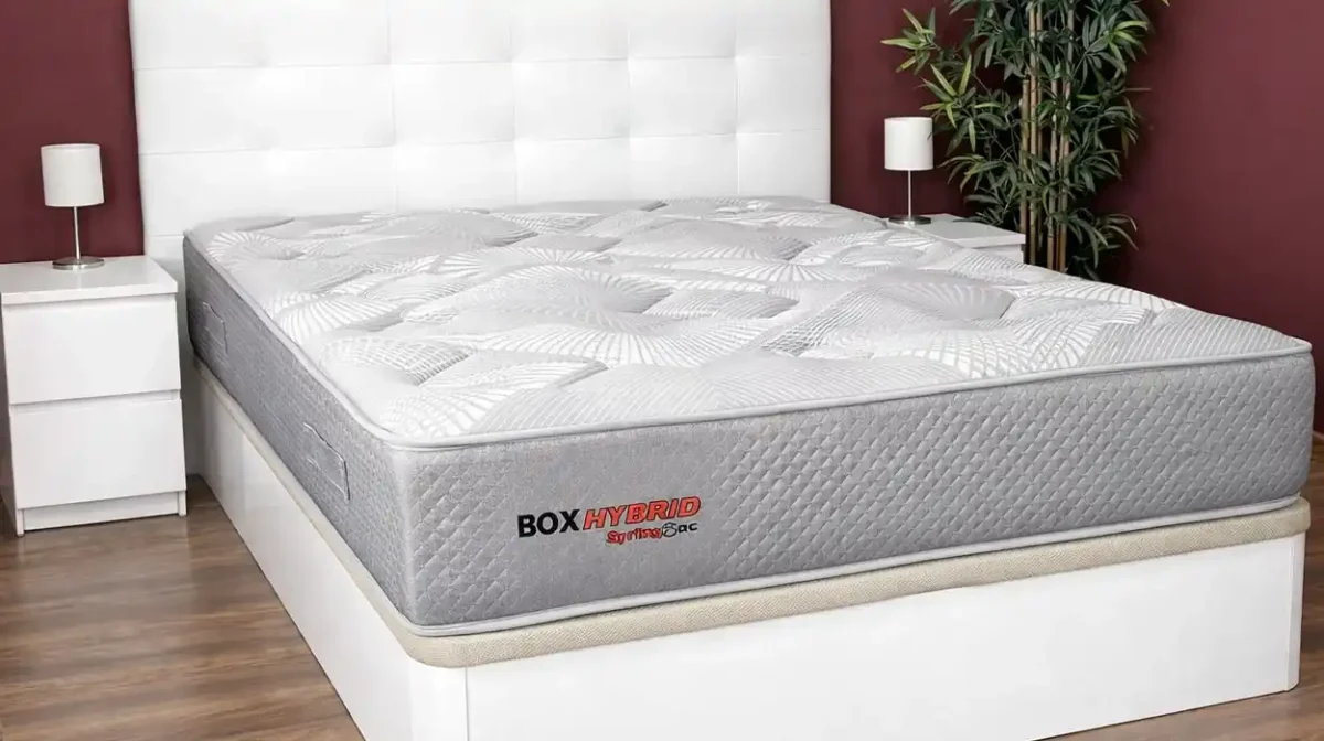 Este colchón premium viscoelástico Hybrid Box de Somnia Descanso con 26 cm de altura es una opción acertadísima (y asequible) para renovar tu dormitorio