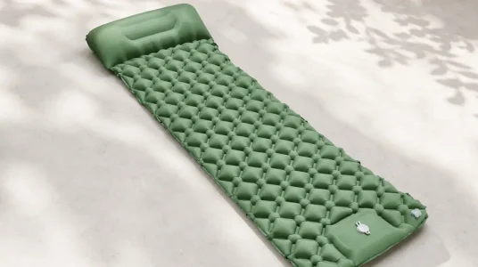 Colchoneta Lendoo ultraligera autoinflable con bomba de pie