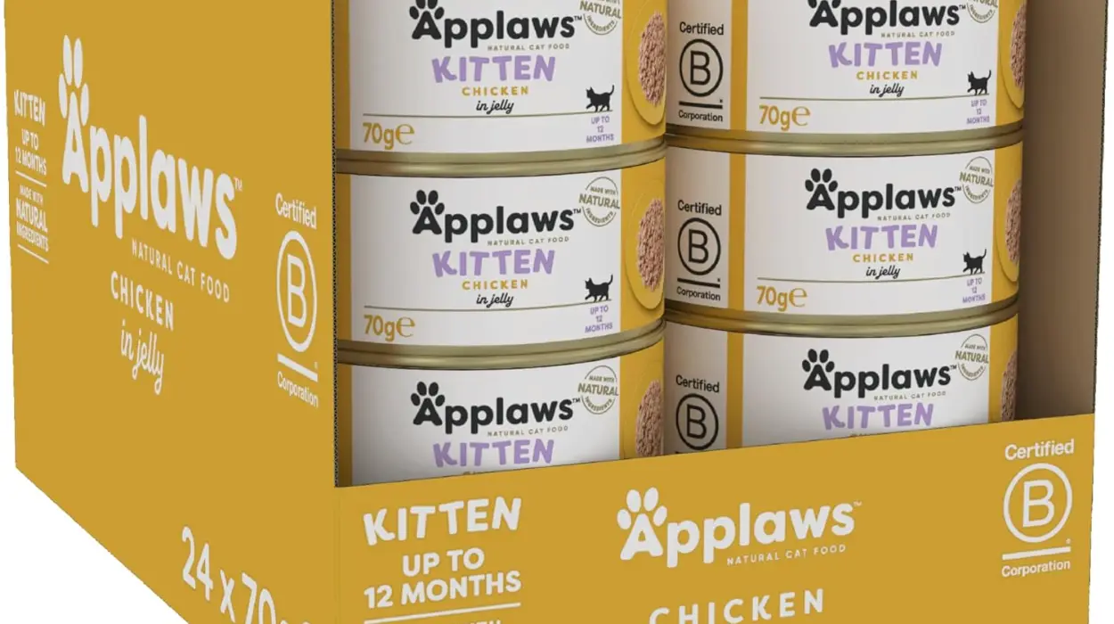 Alimento húmedo natural para gatitos Applaws en lata de pollo, paquete de 24 x 70 g