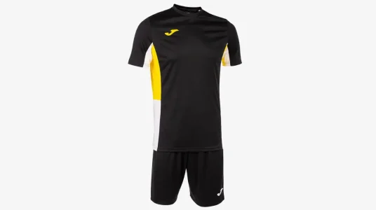 Conjunto Joma para niños con camiseta y pantalón corto