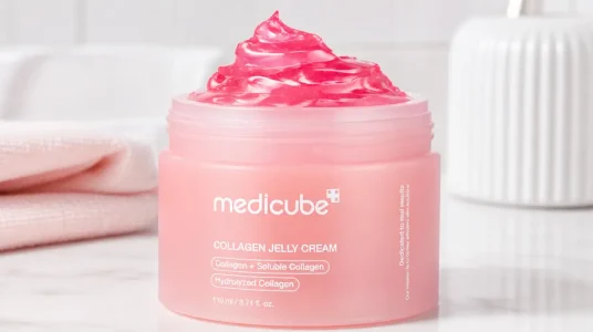 Crema Medicube de jalea de colágeno con niacinamida para hidratar y mejorar la piel
