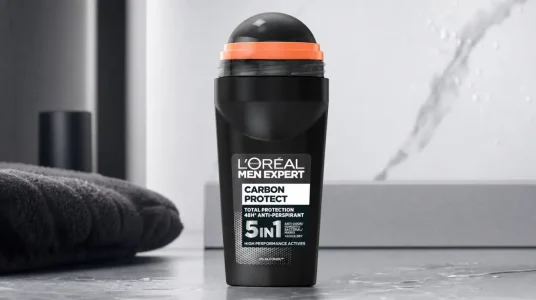Desodorante roll-on L'Oréal Men Expert Carbon Protect XXL de 100 ml, protección 48 h