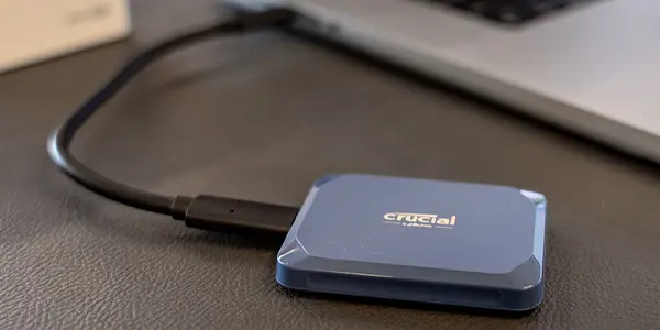 Disco SSD externo Crucial X10 de 8 TB