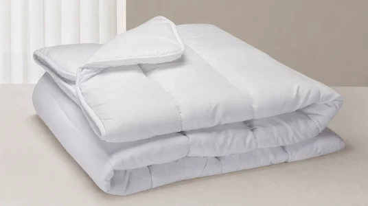 Edredón nórdico de otoño-invierno PIKOLIN Home 300 gr con fibra Ecolofil y tacto de plumón para cama de 160