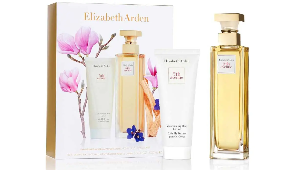 Elizabeth Arden 5th Avenue set regalo