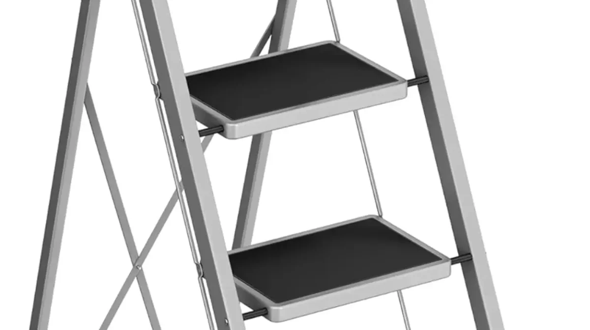 Escalera plegable Songmics de 4 peldaños con bloqueo de seguridad