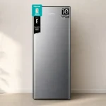 Hisense RR220D4BDE: frigorífico de una puerta con 165L, congelador y estantes ajustables