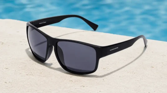 Gafas de sol deportivas Hawkers Faster unisex, estilo noventero y polarizadas
