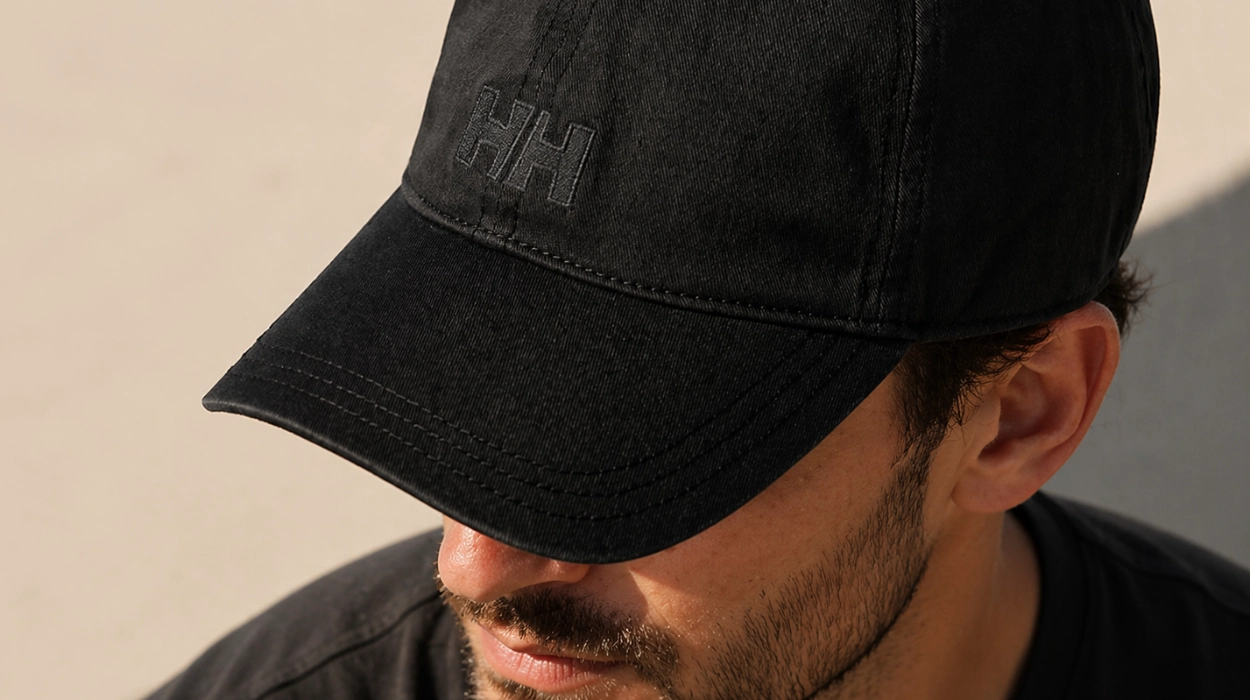 helly-hansen-logo-cap-chollo