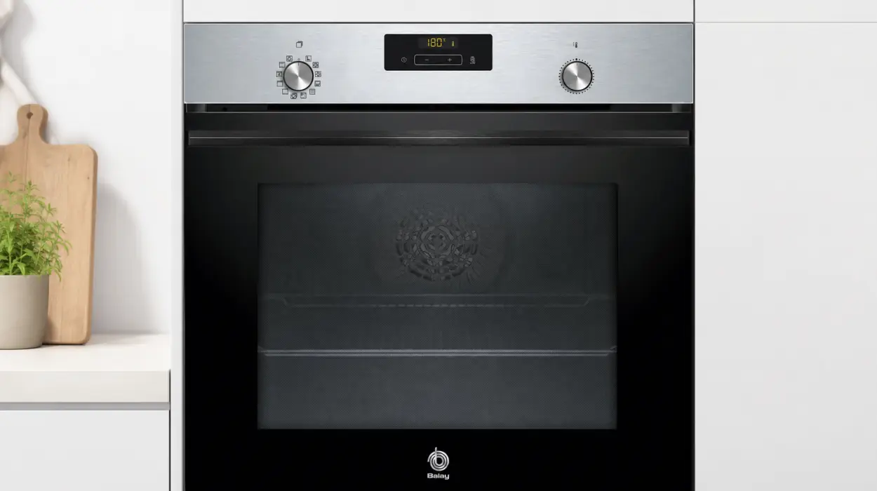 Horno Balay multifunción de 60 cm con pirólisis y aqualisis
