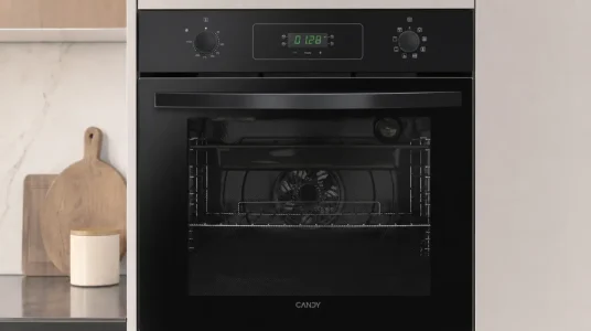 Horno multifunción Candy Idea FIDCP N615 L de 65 l con 8 funciones y limpieza Aquactiva