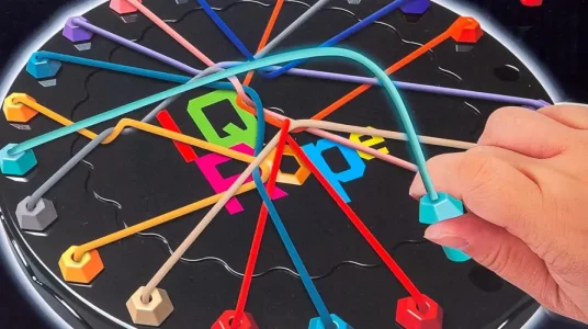 Chollo Juego de lógica Noris IQ Rope con correas a presión y dificultad variable