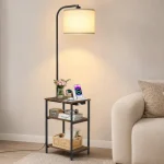 Lámpara de pie OUTONLIFE con mesa, LED regulable y carga USB