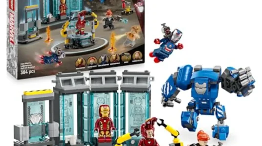 Laboratorio de Iron Man LEGO Marvel con sala de armaduras y 5 minifiguras para niños y niñas de 8+ años