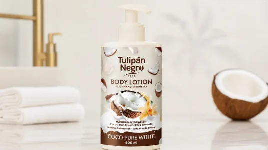 Loción corporal Tulipán Negro Coco Pure White de 400 ml para hidratación diaria