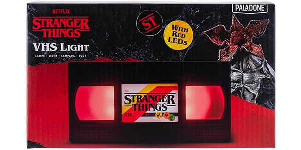 Luz de escritorio Cinta VHS de Stranger Things en oferta