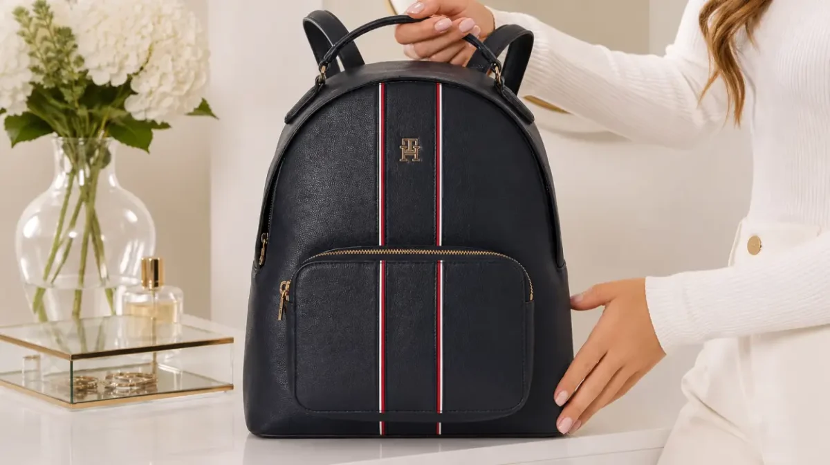 Mochila Tommy Hilfiger Th Daily Backpack Corp para mujer